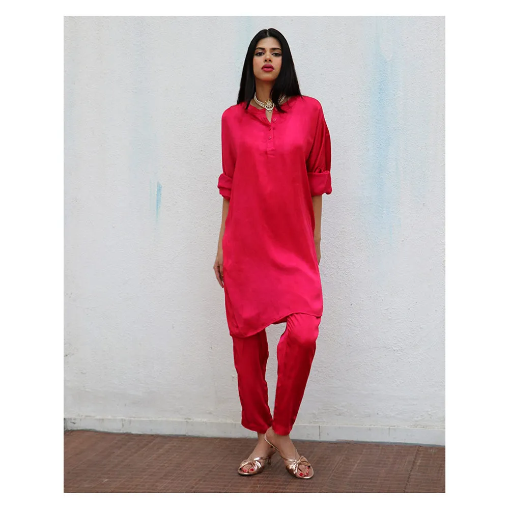 Chidiyaa Rhea Modal Silk Kurta & Pant (Set of 2)