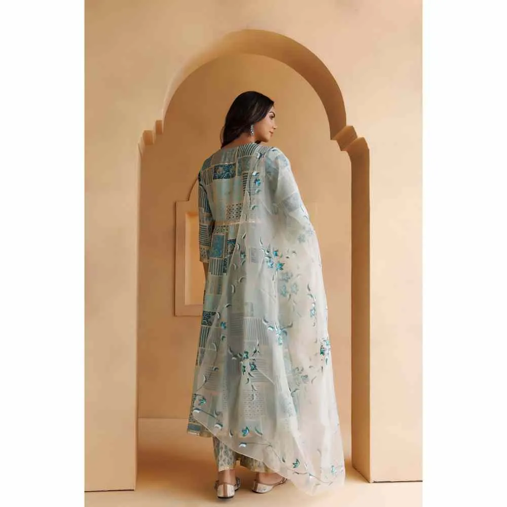 Geroo Jaipur Light Blue Printed Kurta with Pant and Hand painted Organza Dupatta (Set of 3)