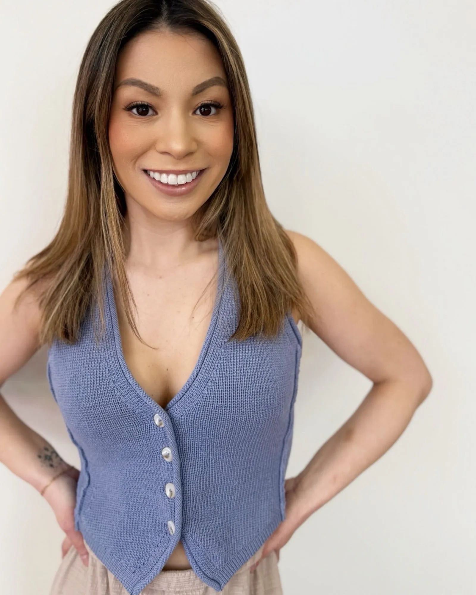 Portia Sleeveless Knit V Neck Top
