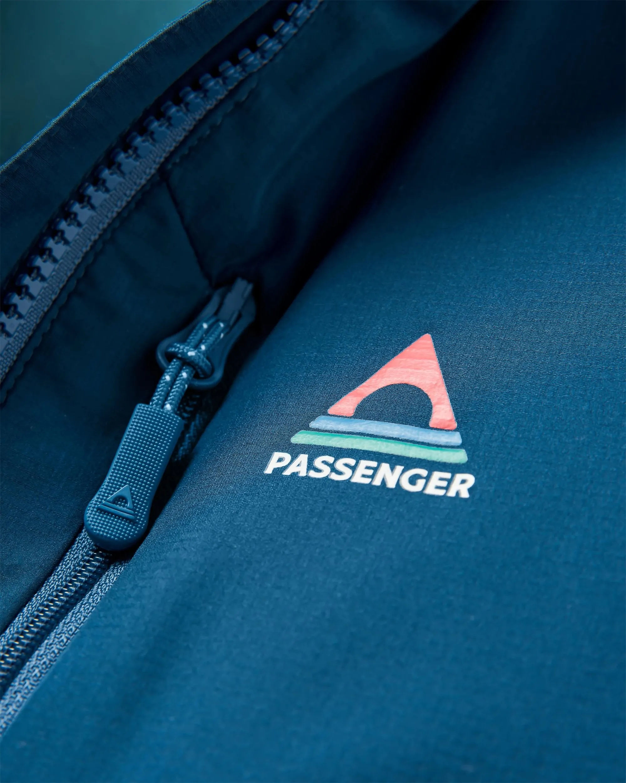 Shasta Lightweight Recycled Thermore Insulated Jacket - Rich Navy/Dark Denim/Arctic