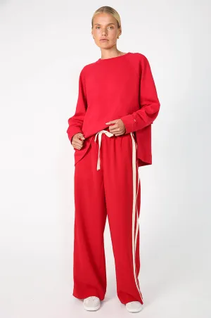 stand kiss sweat / rouge red