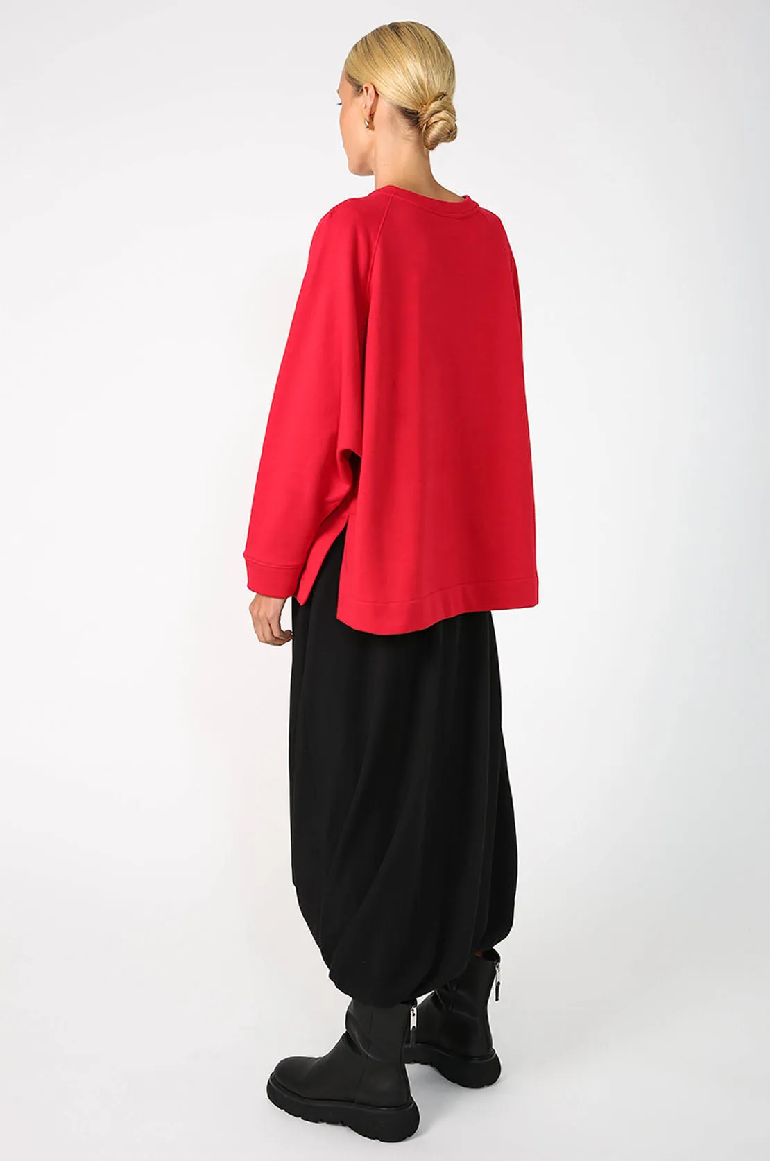 stand kiss sweat / rouge red