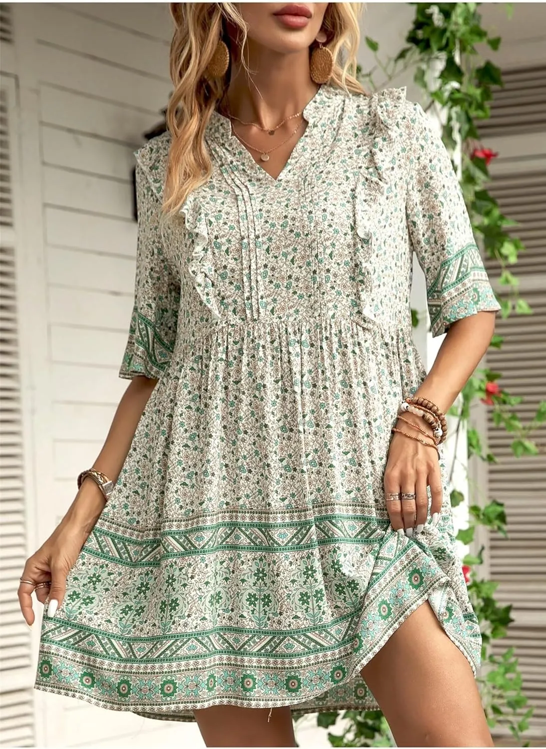 Trendy Summer Dresses Womens Elegant Short Sleeve V Neck Floral Mini Dresses Casual Flowy Beach Vacation Dresses Cute