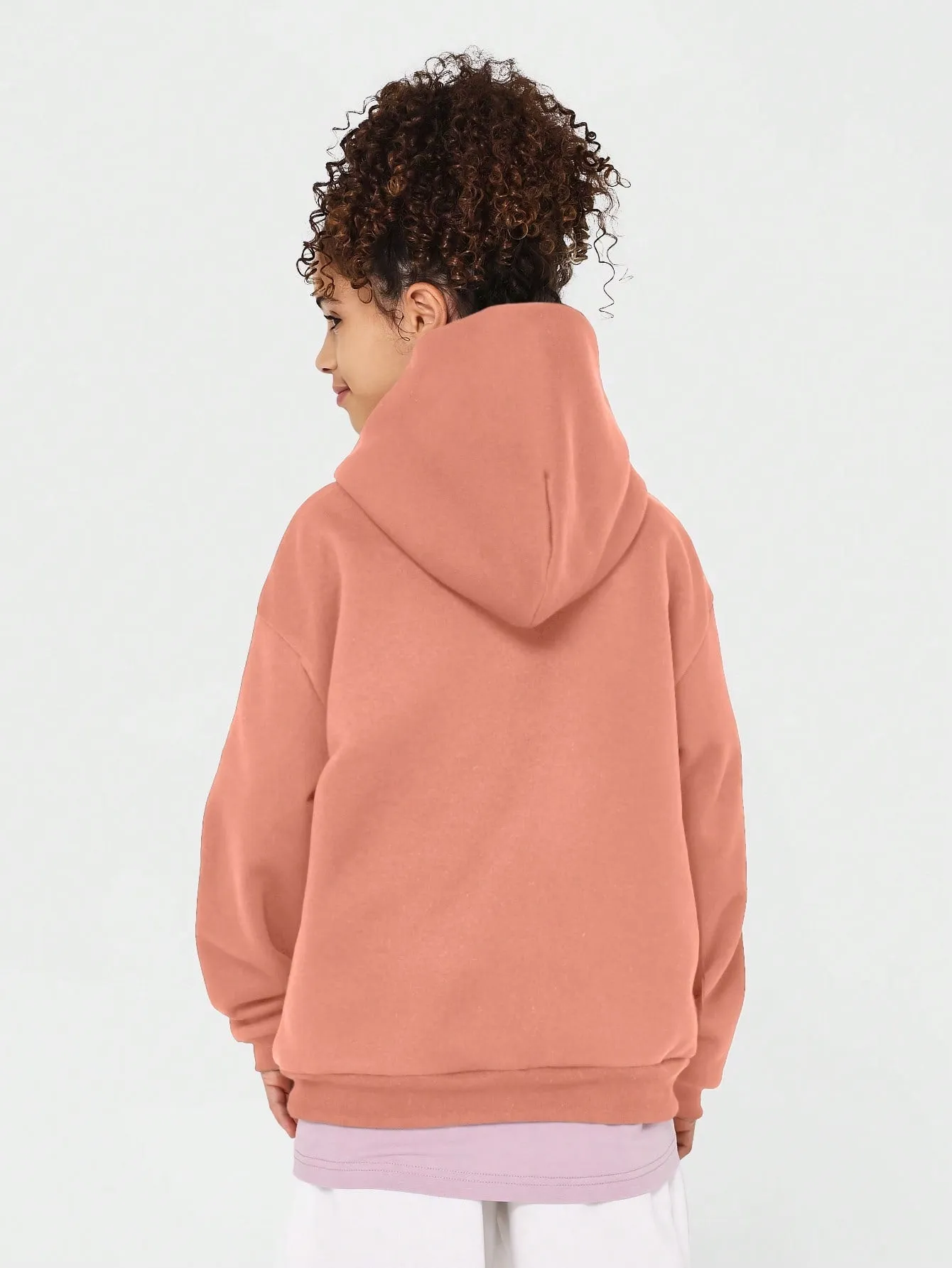 Tween Girls Regular Fit Essential Hoodie With Graphic Print