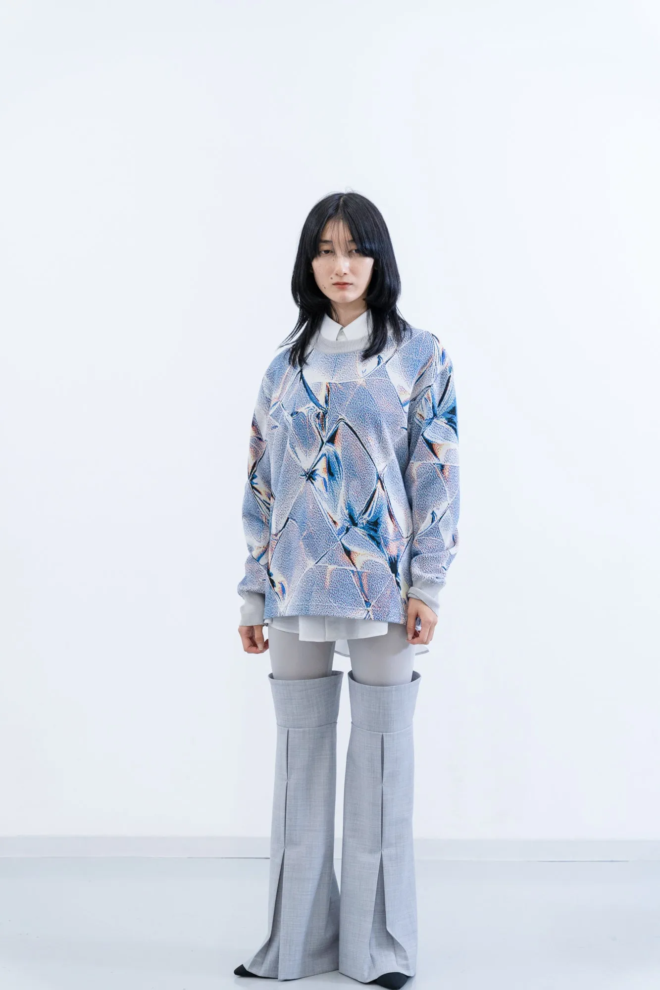 Winker Knit Sweater / light
